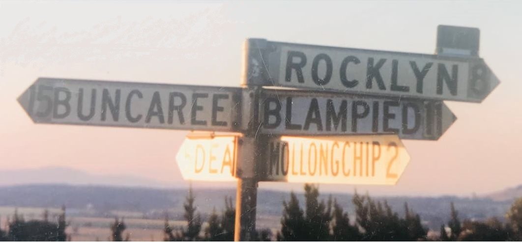 Mollongghip Poetry Slam will Zoom Again
