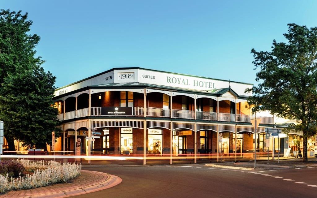 Royal Hotel Seeks Exemption from Parking Requirements