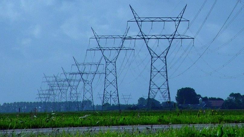 Opposition to Transmission Lines Puts Renewables at Risk