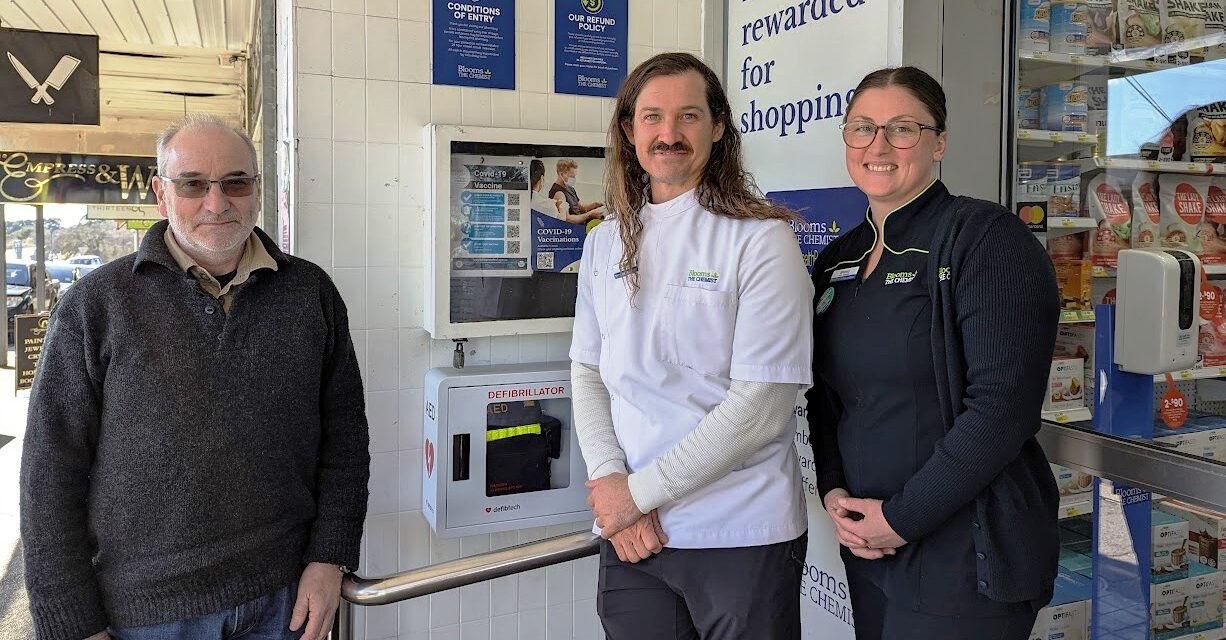 Blooms and Rotary Contribute Community Defibrilators