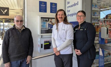 Blooms and Rotary Contribute Community Defibrilators