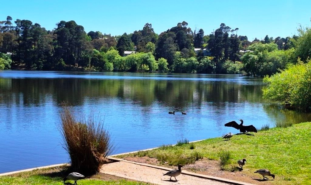 Spring Weather Settles In – But Very Dry