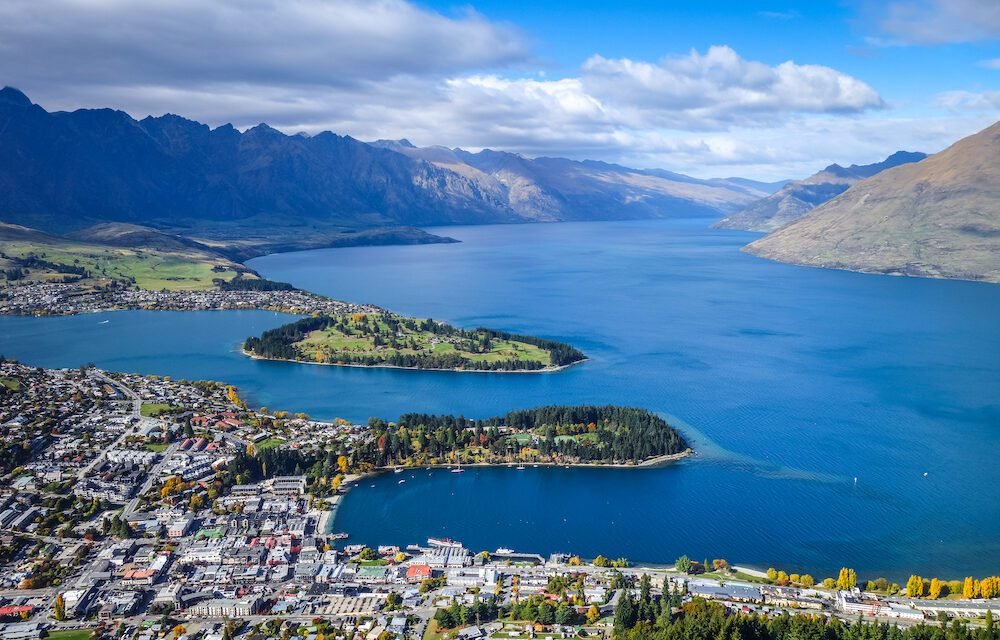 Why Queenstown (NZ) Should Be On Your Travel Radar
