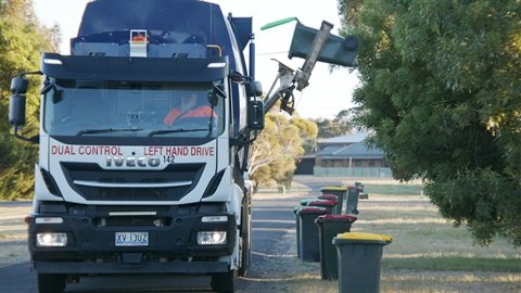 Council Moves for A Delay in Four Stream Kerbside Collection